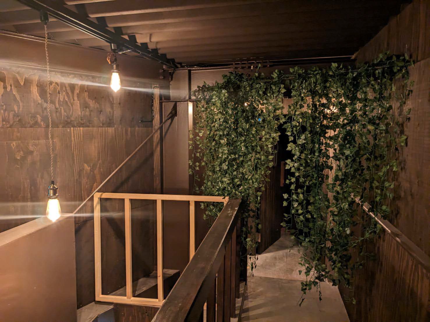 ファンタジーな世界観の中へ謎解きしながら入っていく