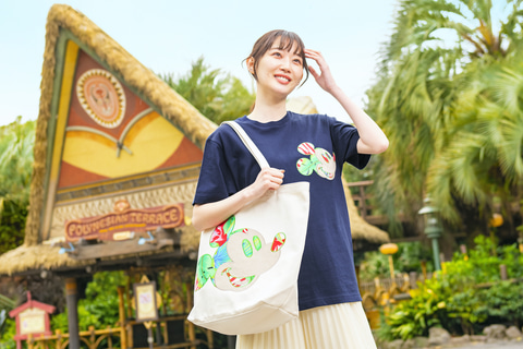 ポーチ エントランス サーキュレーティングスマイルズ　キャスト　コスチューム 公式】東京ディズニーリゾートのキャストが着用していた
