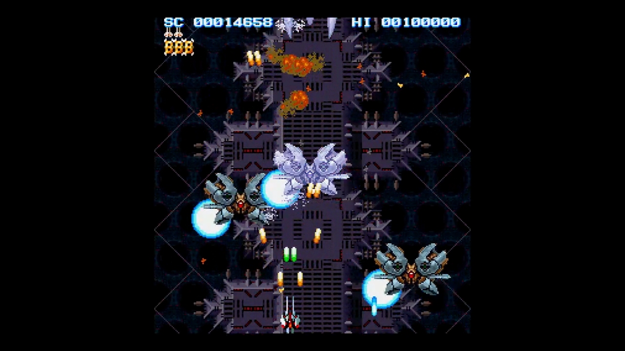 1面開始後すぐに多数の敵弾がプレーヤーを襲うが、ある程度シューティングゲームを経験している人ならば楽勝なはず。筆者はテンキーでプレイしたが、やりこむならばジョイスティックの方がいいかもしれない。
