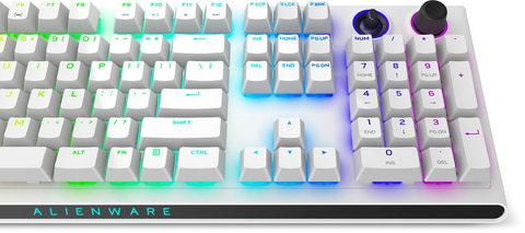ALIENWAREのゲーミングキーボード「AW920K」＆有線ゲーミング