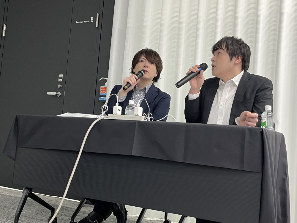 参加者が少ないにも関わらずハイテンションかつ詳しく解説してくれたお2人。当時の環境解説を生で見れて感激だ……！