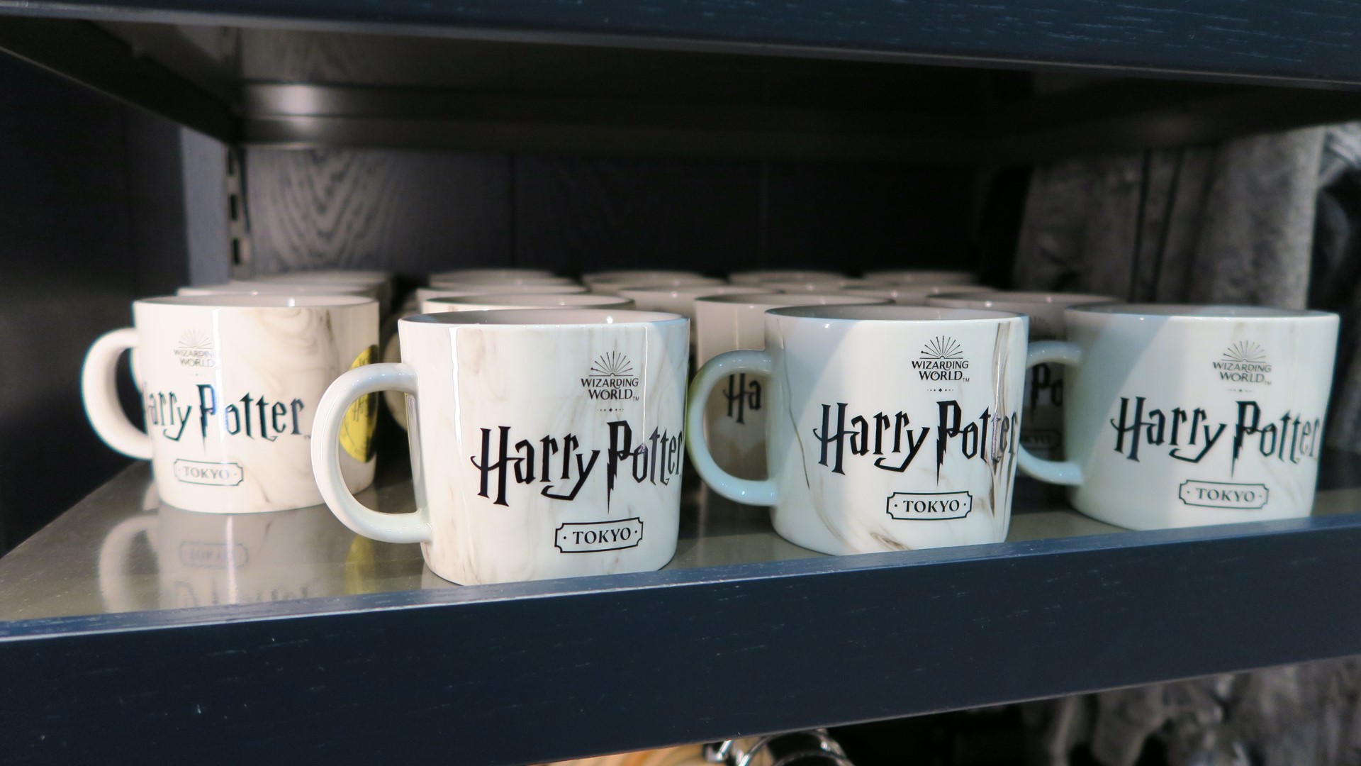 スタジオツアー東京限定マグカップ 価格：1,600円（税込）