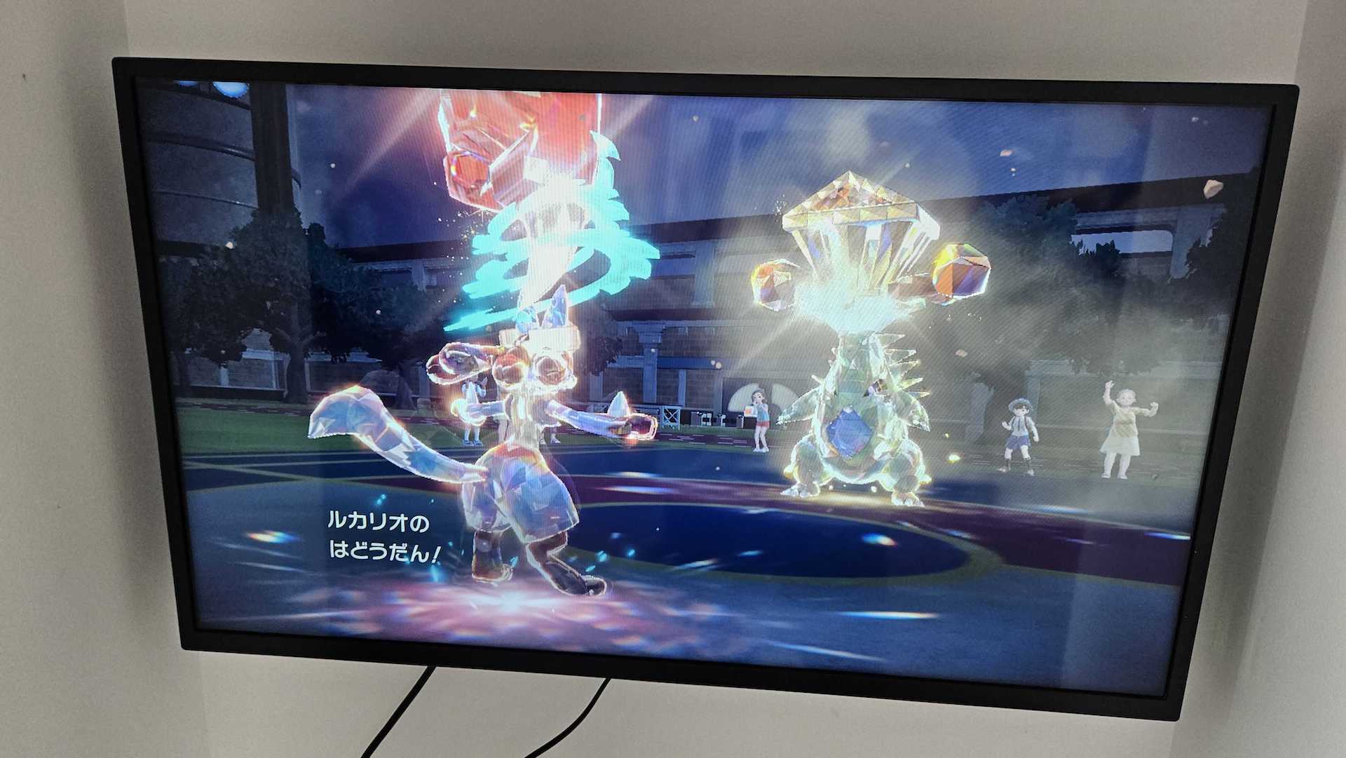 1vs1で簡単ポケモンバトル。ポケモンも用意されているので、気軽に対戦可能だ