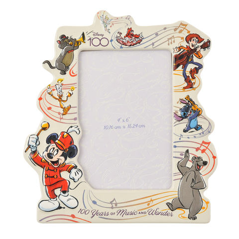 ディズニーストア、「Disney100 Special Moments Collection」を7月14