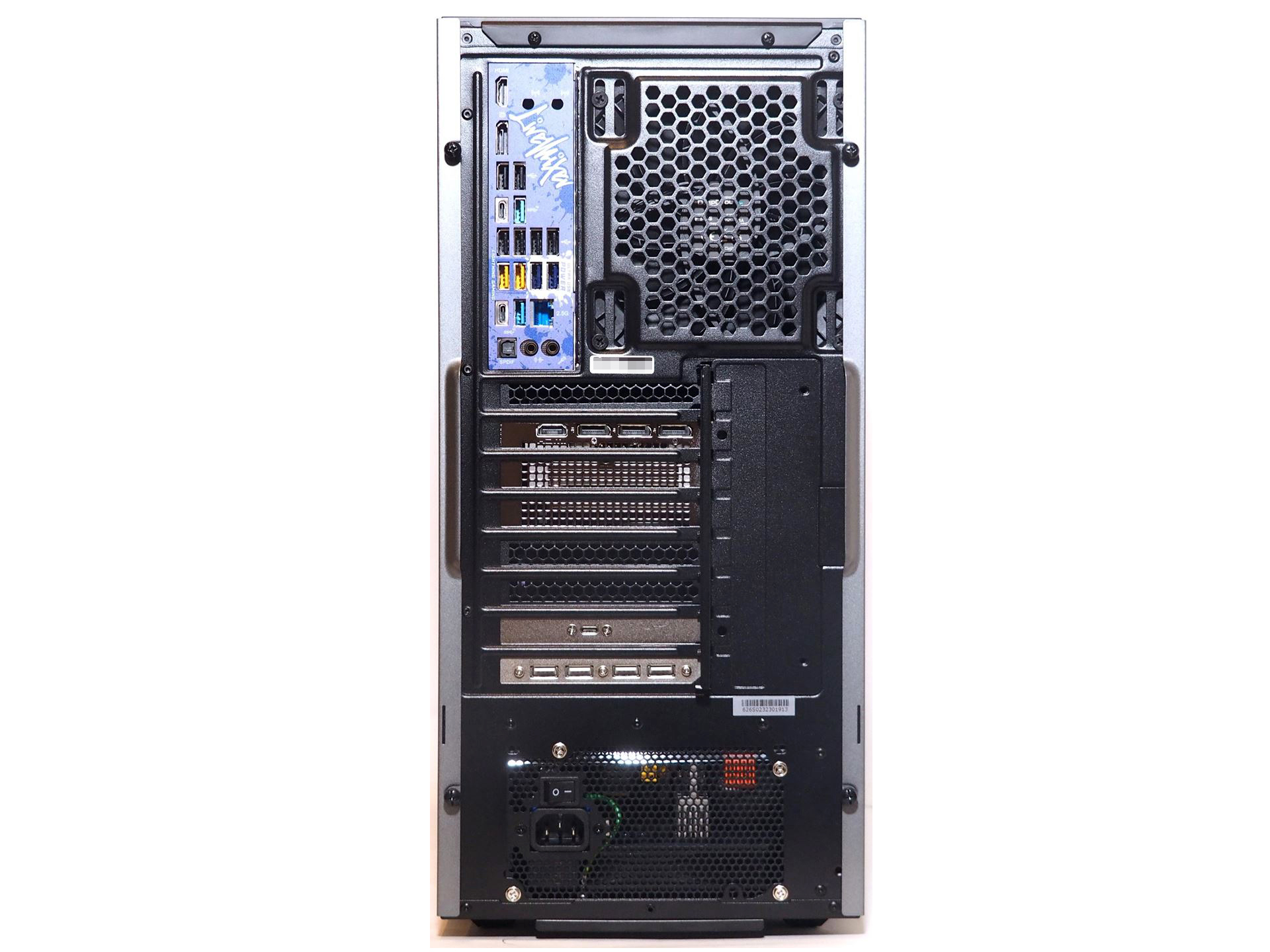 GALLERIA ZA9C-R4x 動画配信向けモデルのリアパネル