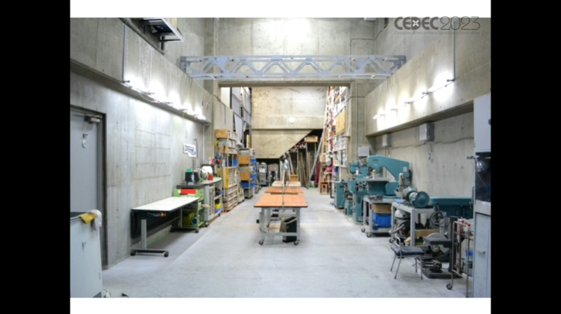 以来、土佐信道氏が様々な作品をプロデュースしている