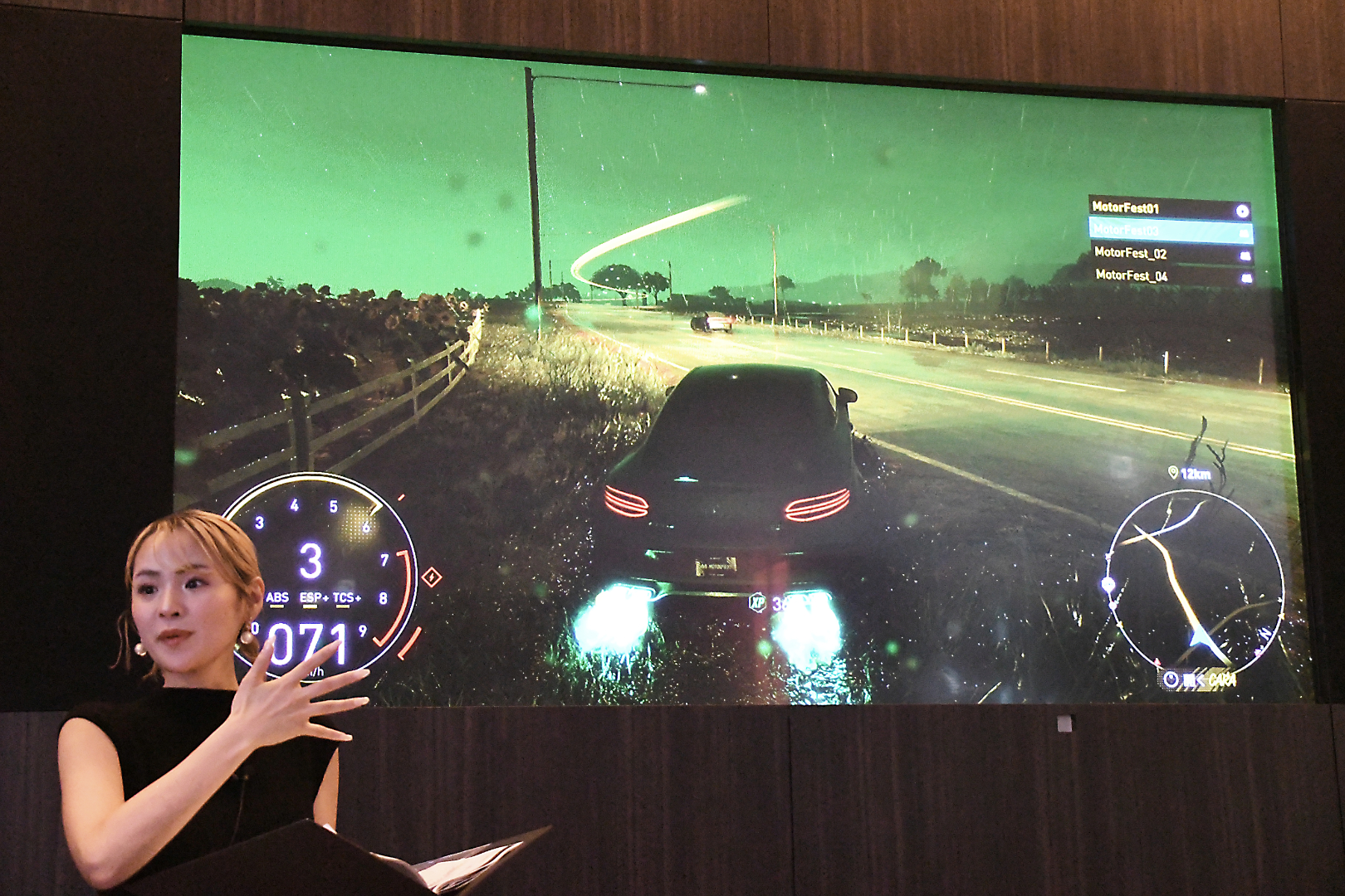 オアフ島を自由に走れる「ザ クルー：モーターフェス」