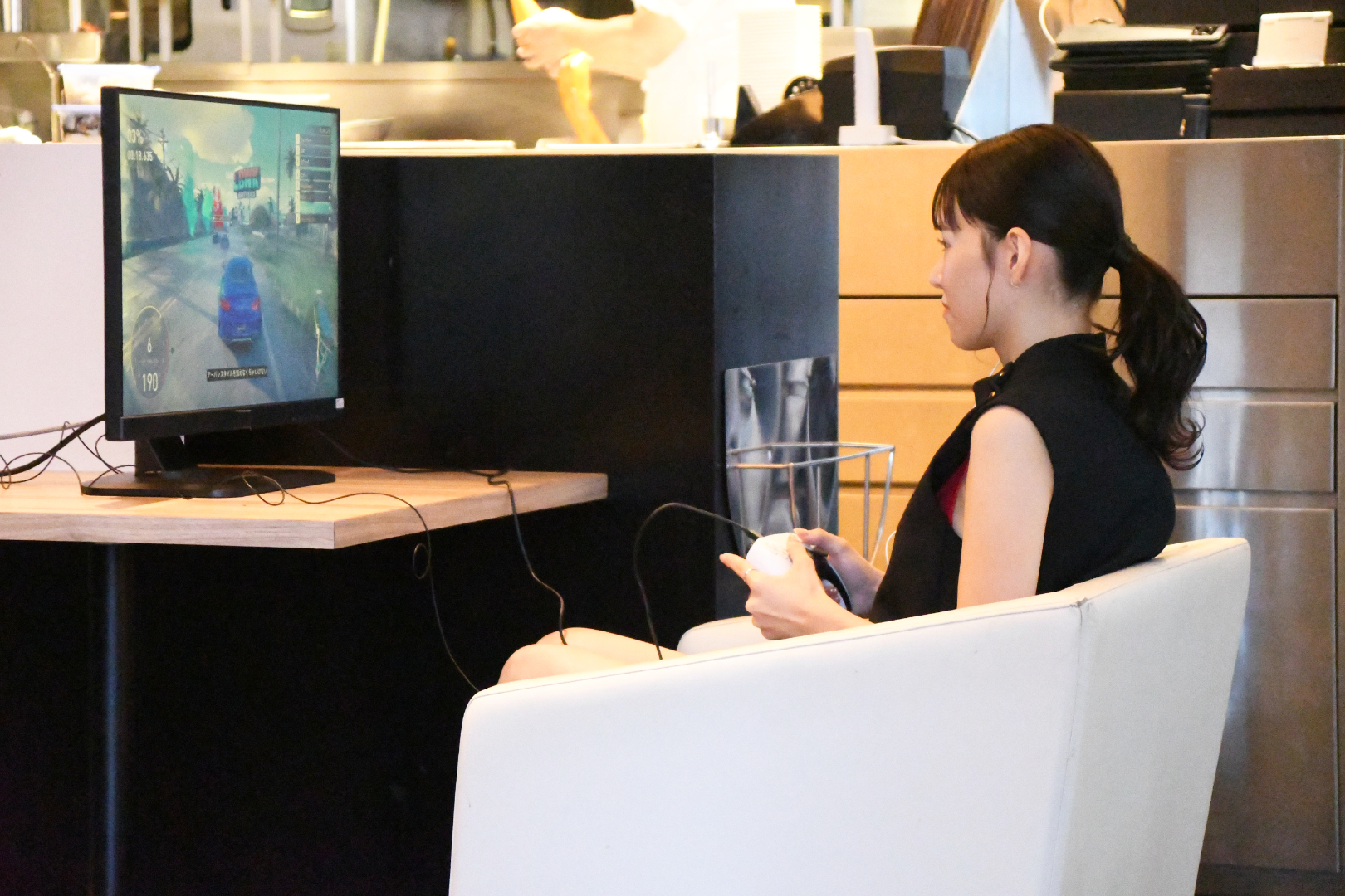 女性二人による熱い戦いが展開