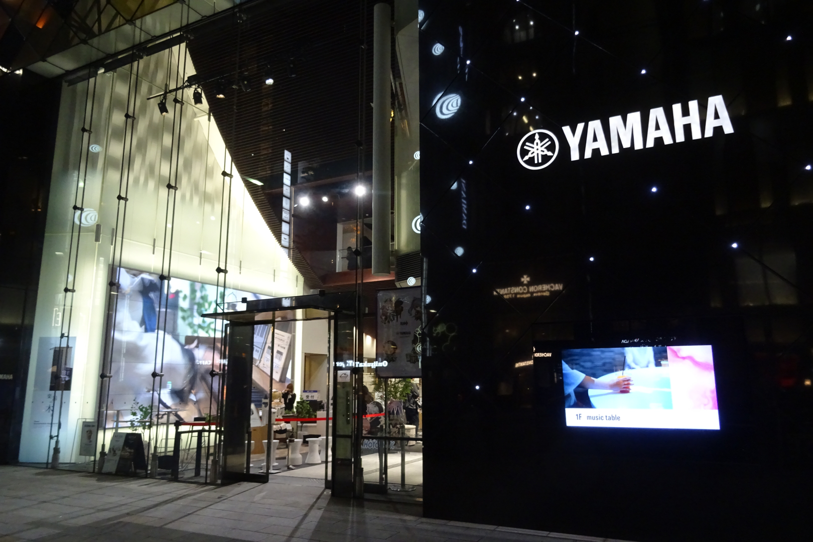 コラボが実施中のヤマハ銀座店