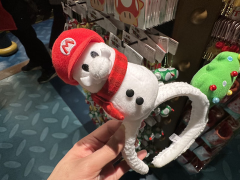 マリオやスヌーピー、ミニオンの冬グッズ登場！ USJ、ホリデーシーズン 
