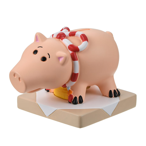 ディズニーストアにて、「トイ・ストーリー」などをモチーフにした