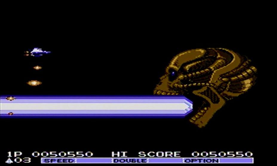 2面のボスはファミコン版オリジナルのギーガ。極太レーザーを吐き出す攻撃はインパクト絶大！