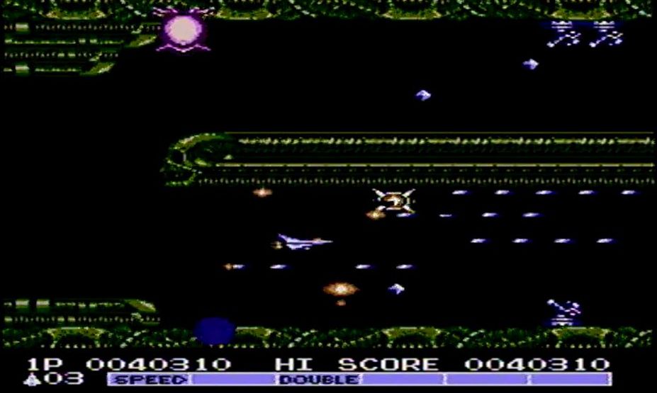 オプション4個の状態で再度オプションゲージを選択すると、オプションが一定時間ビックバイパーの周囲を自動で回転するオリジナル仕様も存在する