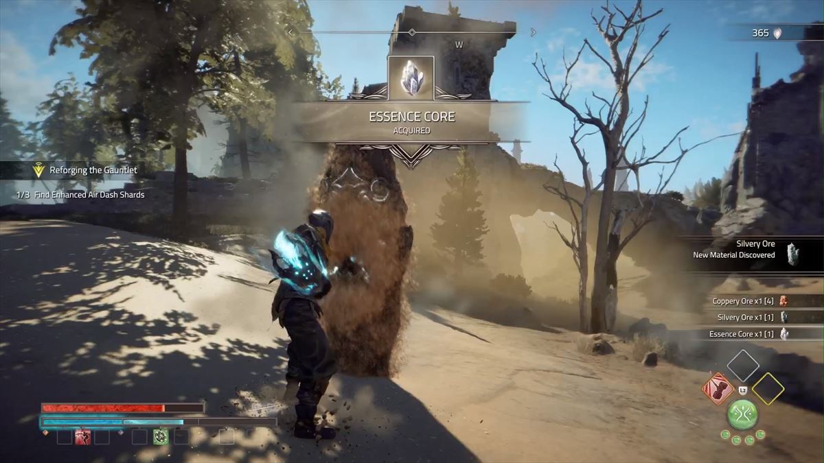 大型の敵を倒すことで手に入るエッセンスコアは、エッセンスストーンの解禁や強化に用いる