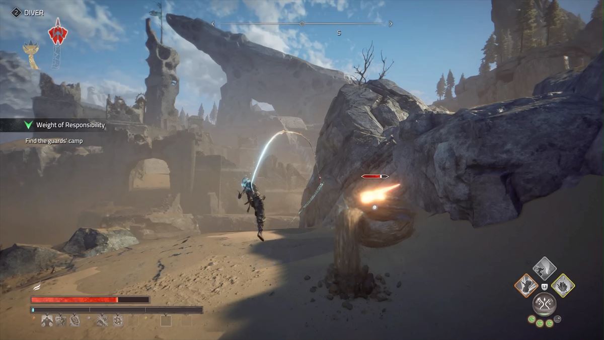 ガントレットの力で斧と鞭を持ち替えつつ戦う。斧は近接の火力武器、鞭は遠距離の敵にも攻撃が可能だ