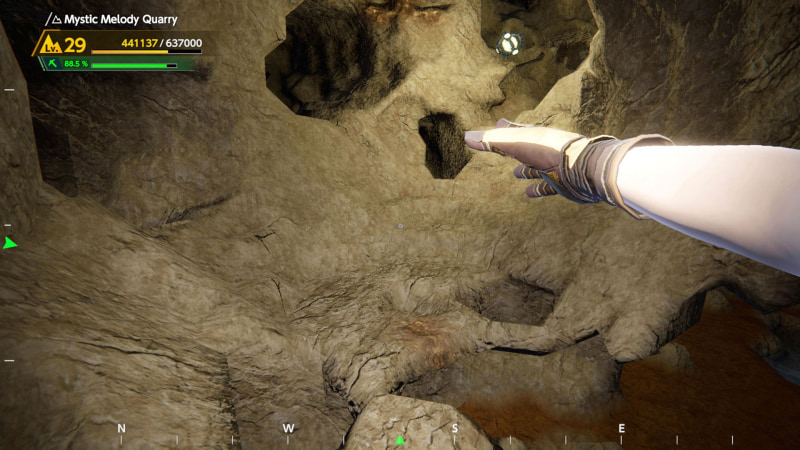 これが無いと困るという場面はあまりなかったが、設置しておくと回りを明るく灯してくれる「ライト」