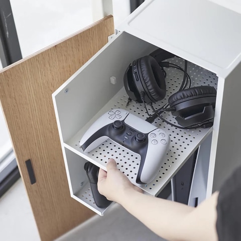 山崎実業、PS5とSwitch本体がまるごと入る「ゲーム機収納ラック タワー