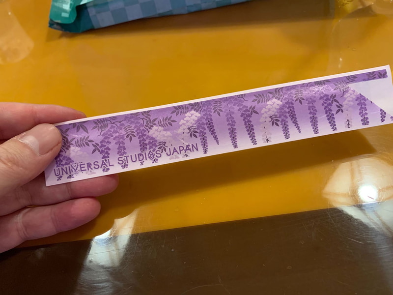 箸袋にも藤の花がデザインされている。ぜひ記念にお持ち帰りしてくださいとのこと