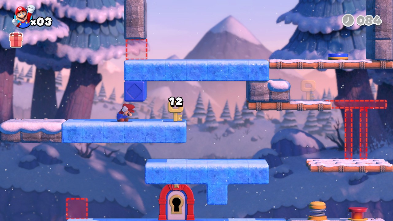 滑りながらしゃがめば、狭いところも通り抜けられる……？