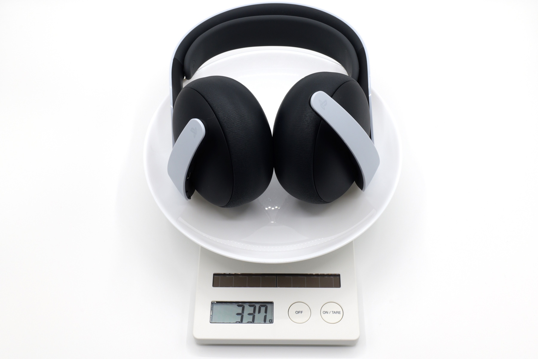 「PULSE Elite」の重さは337g。43gほど重くなっている