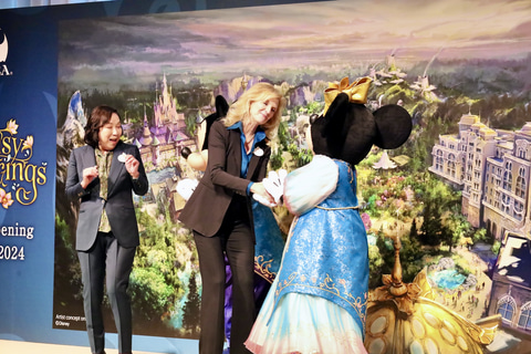 ディズニー「ファンタジースプリングス」100日前セレモニーに
