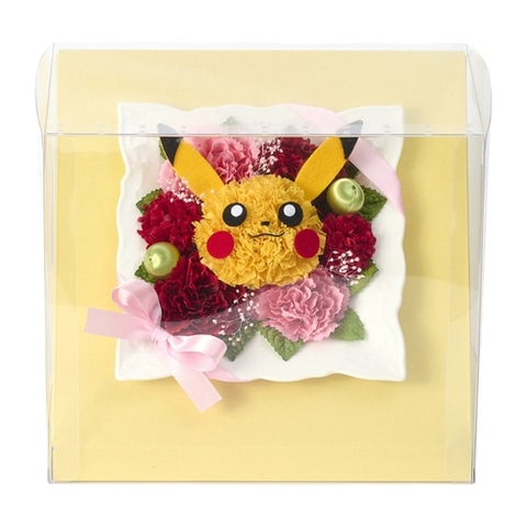ポケモン、ピカチュウの「フラワーアレンジメント」と「プリザーブド