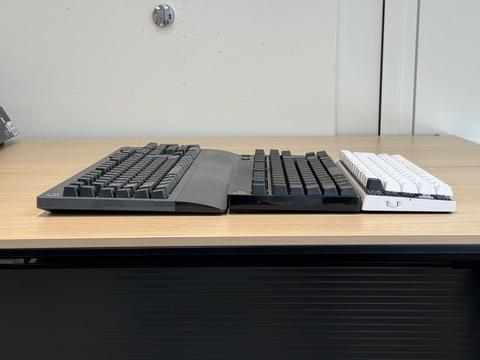 ロジクール「PRO X 60 LIGHTSPEED」インプレッション - GAME Watch