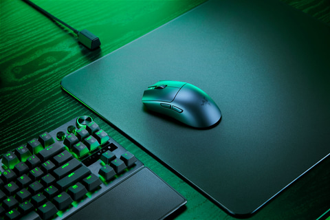 Razer、54gの超軽量ゲーミングマウス「Razer Viper V3 Pro」4月26日に