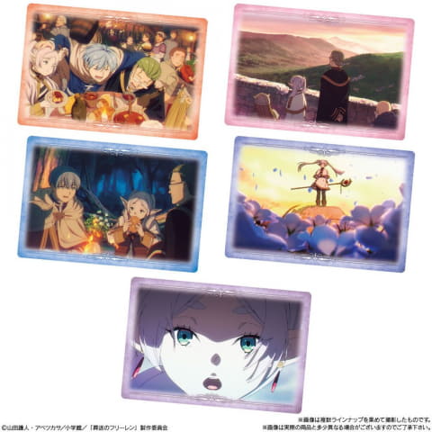 フリーレンたちの旅路がメタリックプラカードで蘇る！ 「葬送の