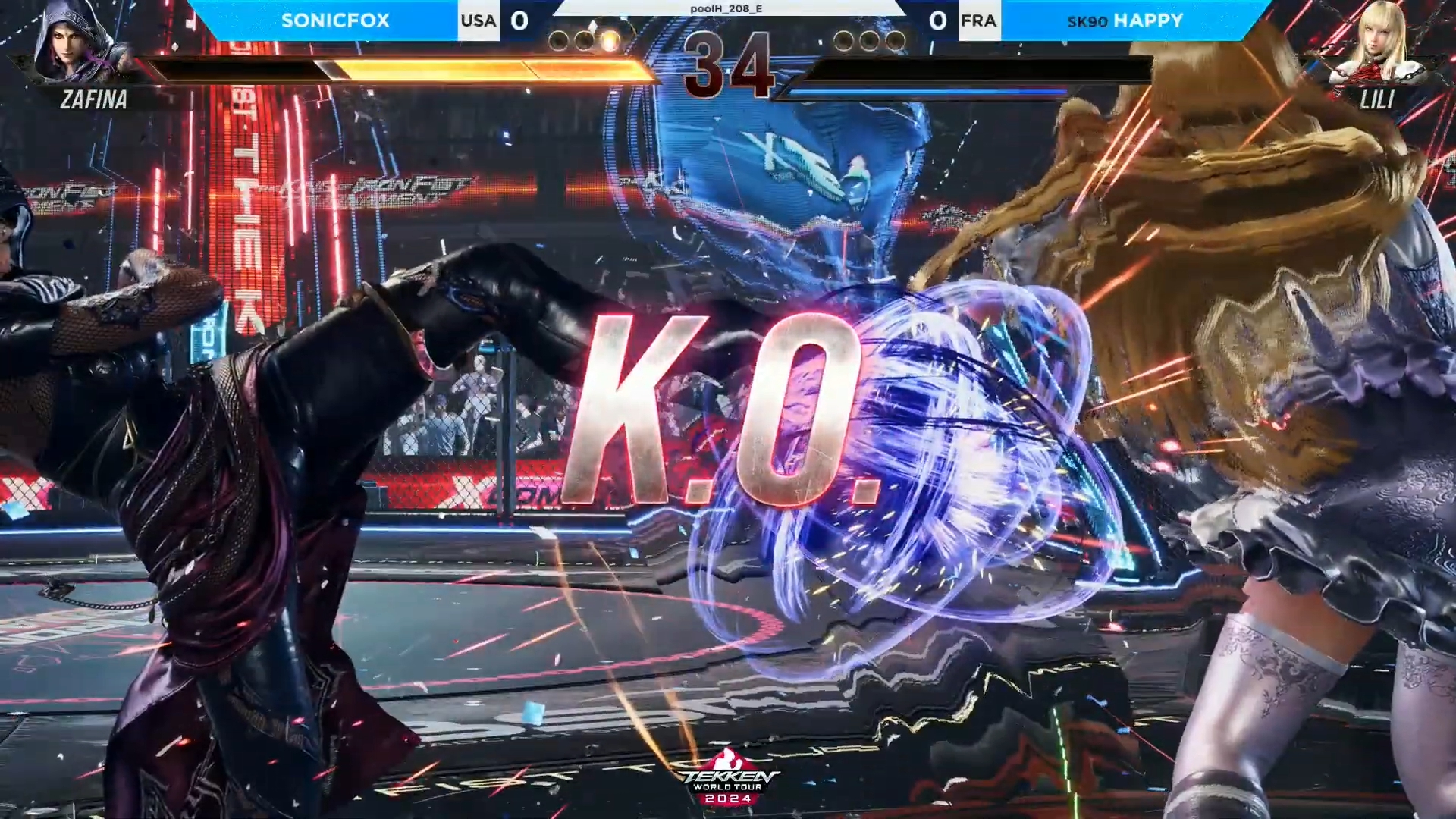 展開の早い「ドラゴンボールファイターズ」でも高水準の反応速度を誇っていたSonicFox選手。この対戦ではリリの下段攻撃のアルトロデオをしっかりしゃがみ防御して、すぐさま確定反撃を当ててKOするという、熟練のプレイヤーでも困難な行動をしっかりこなしていた