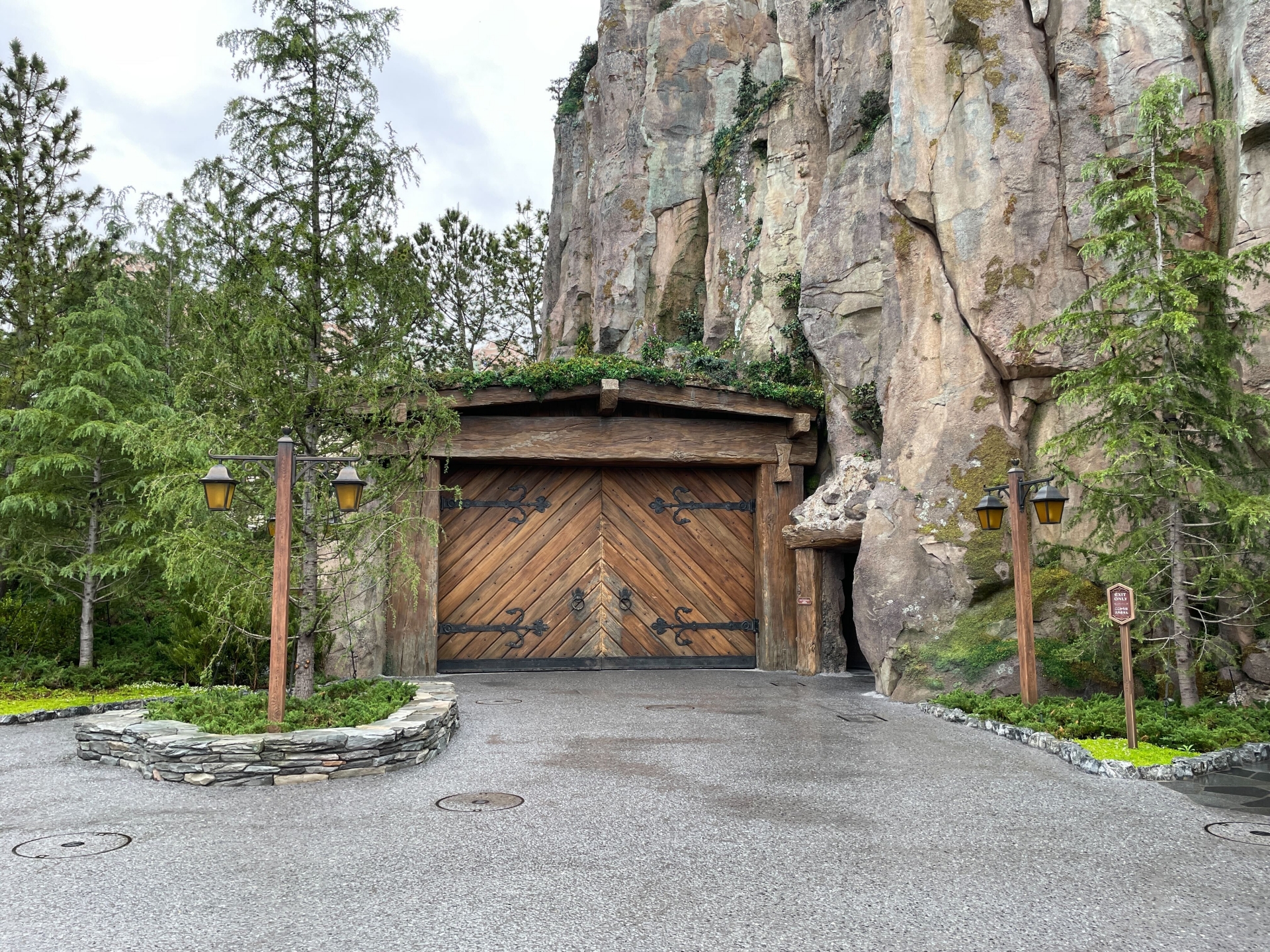 「フローズンキングダム」