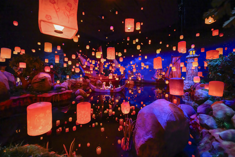 東京ディズニーシー」の新アトラクション「ラプンツェルのランタン