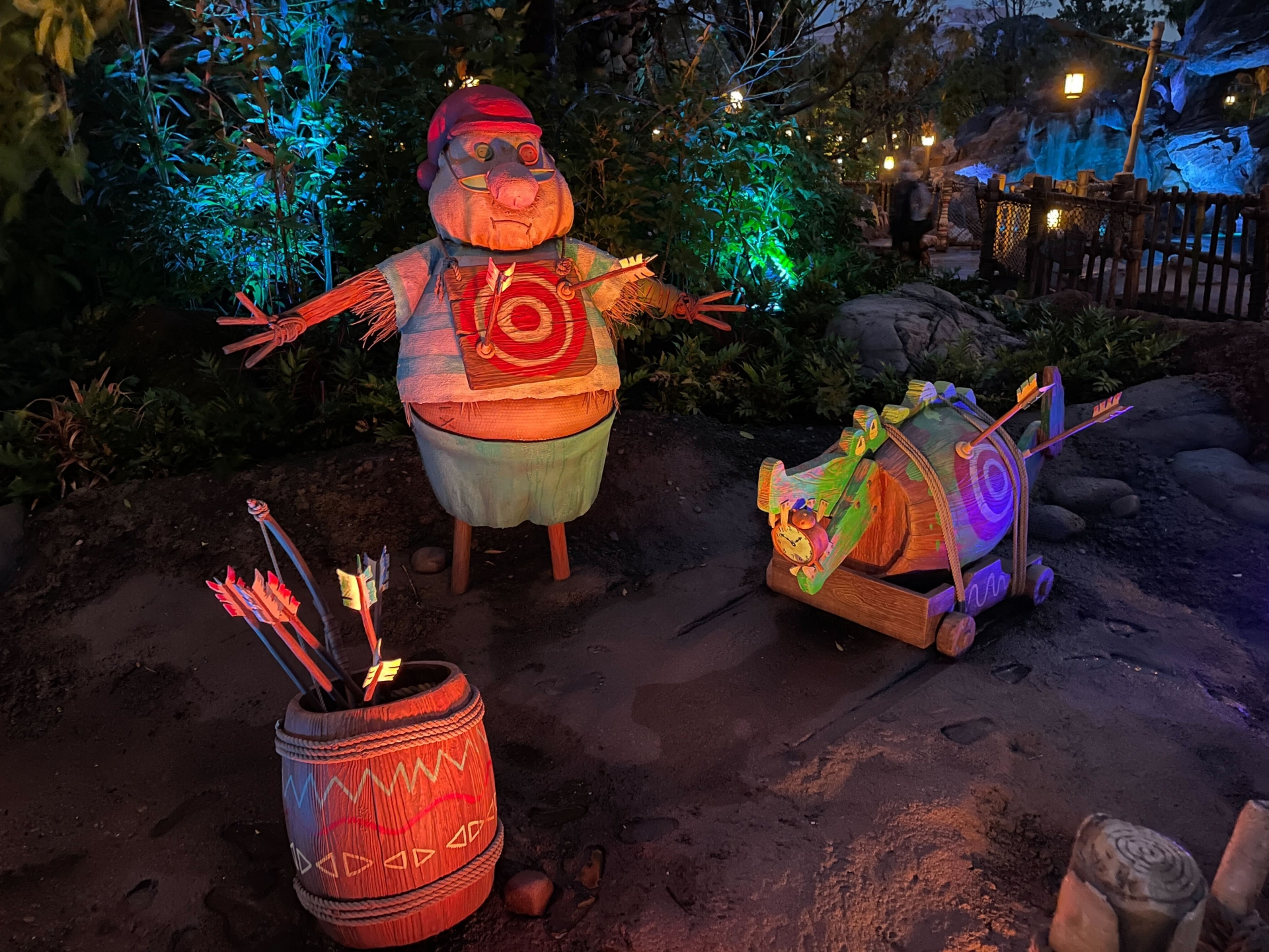 「ピーターパンのネバーランド」。お祭りのような雰囲気がある