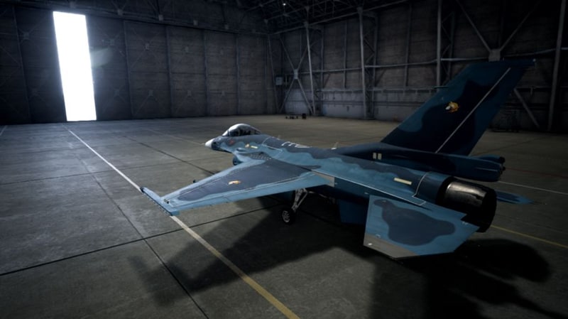 F-16をベースに開発された多用途戦闘機。開発国の運用思想に基づき、洋上目標への航空阻止攻撃に最大の強みを発揮するほか、空戦にも十分対応が可能。非公式愛称は「ヴァイパーゼロ」