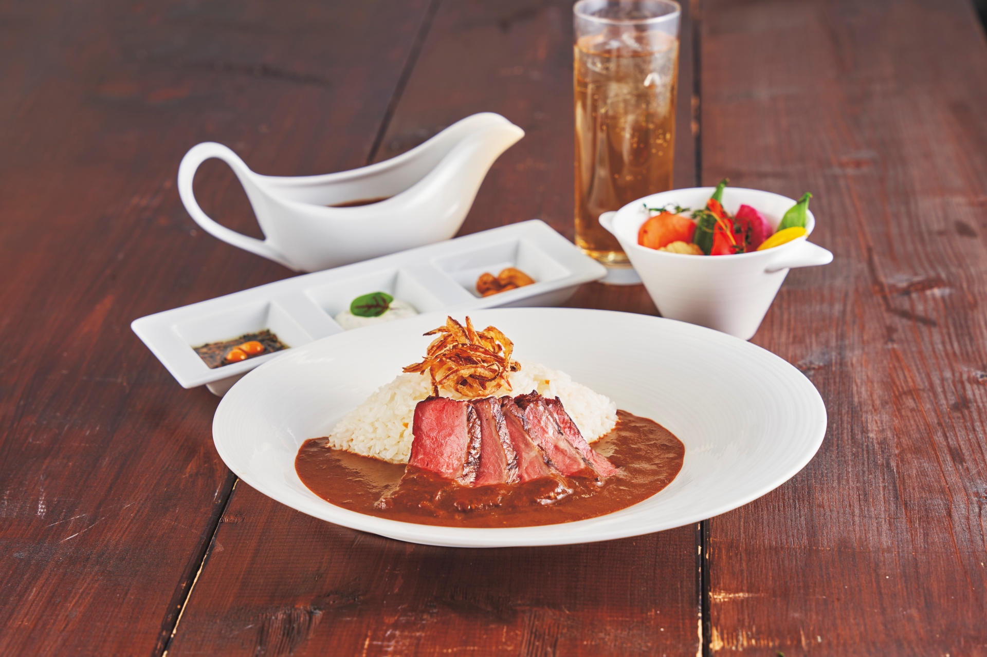 パークサイド・グリル：アンガス・エイジングステーキ カレー 3,200円