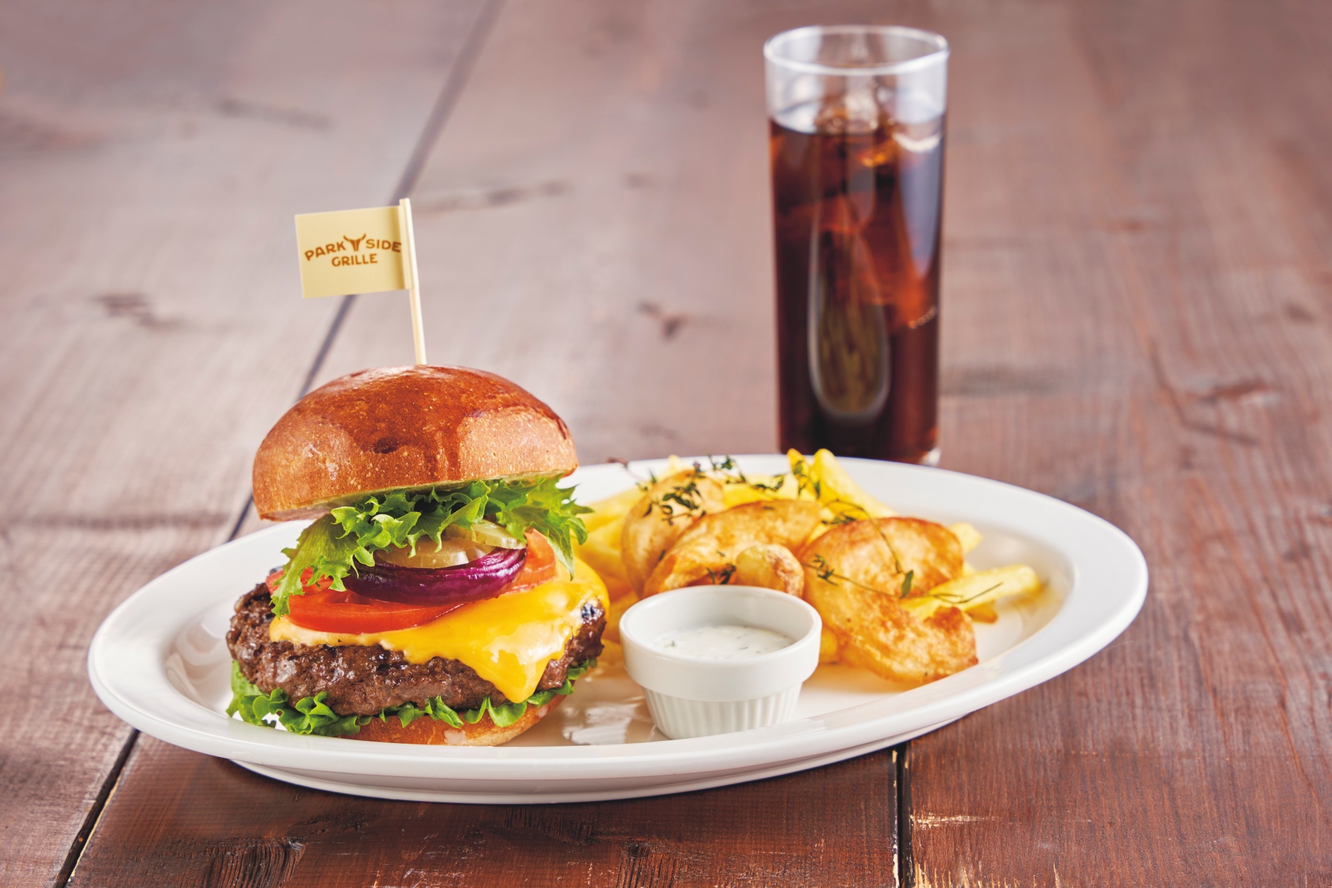 パークサイド・グリル：パークサイド・グリル プレミアム・ハンバーガー 3,000円