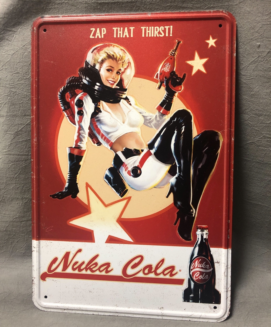 開封した様子。部屋に吊るして飾りたい