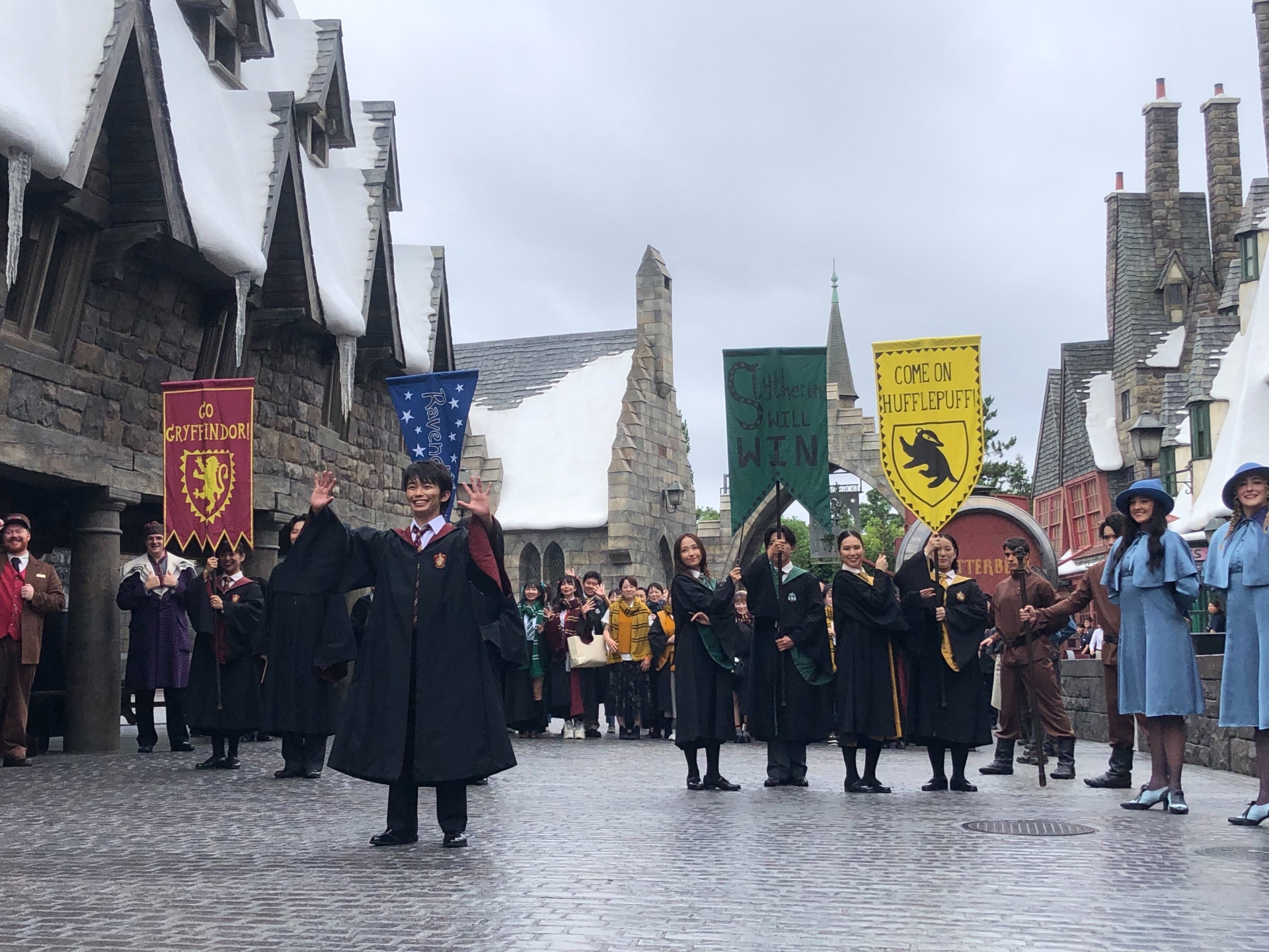 7月15日には、10周年記念のセレブレーションイベントが開催された。俳優の加藤清史郎さんと多くの「ハリー・ポッター」ファンが、10周年の開幕をお祝いした