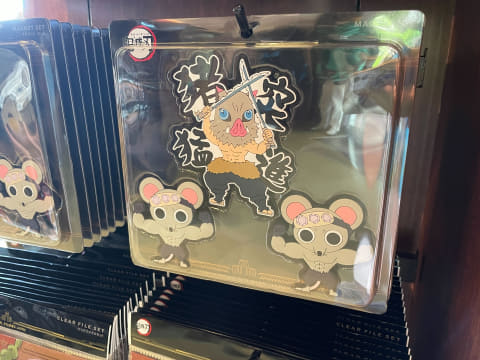 ◼️鬼滅の刃 ピンセット◼️ユニバコラボ USJ「鬼滅の刃」グッズを撮り下ろし！ 日傘にタオルなど夏らしい