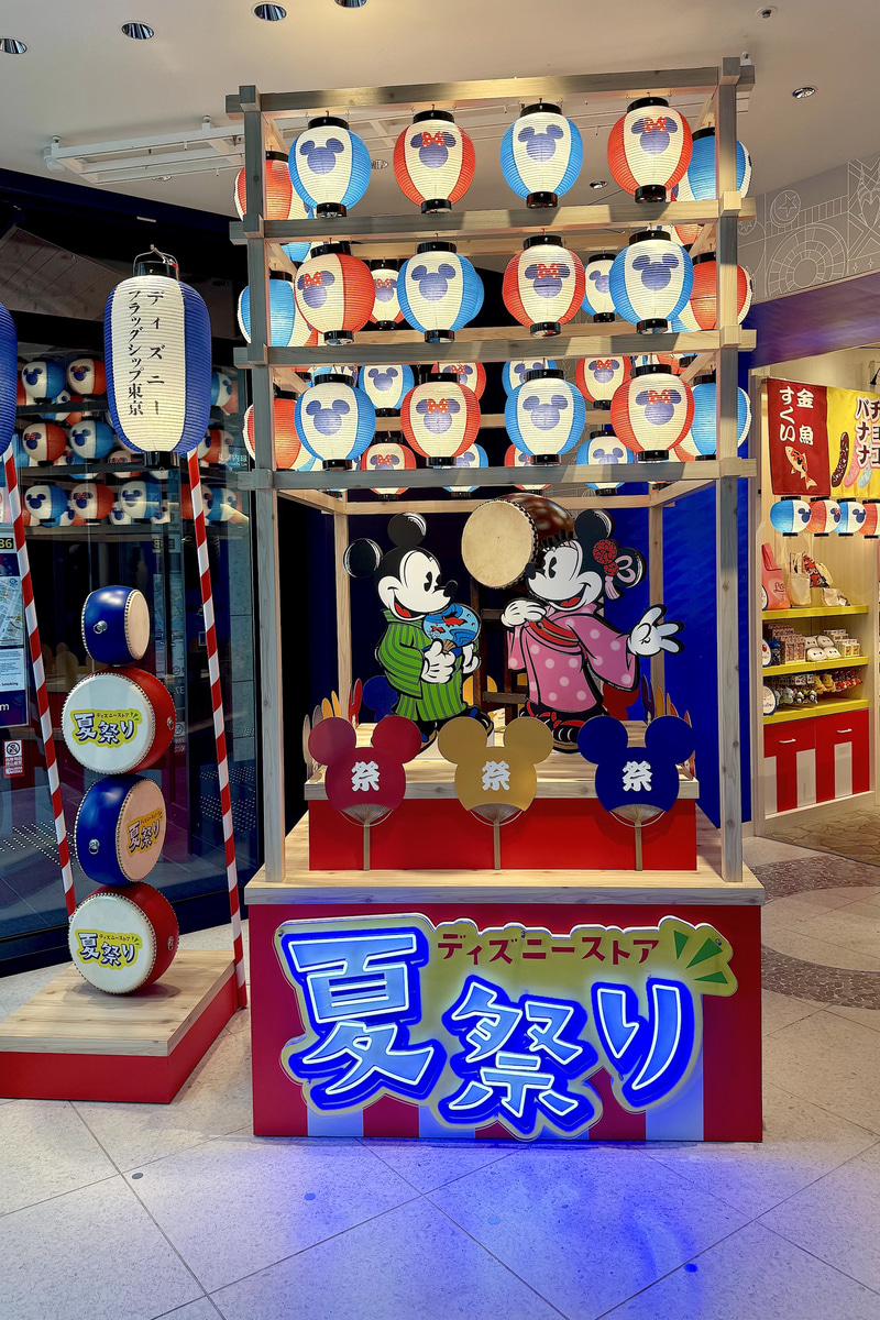 入口には櫓がどーんと登場