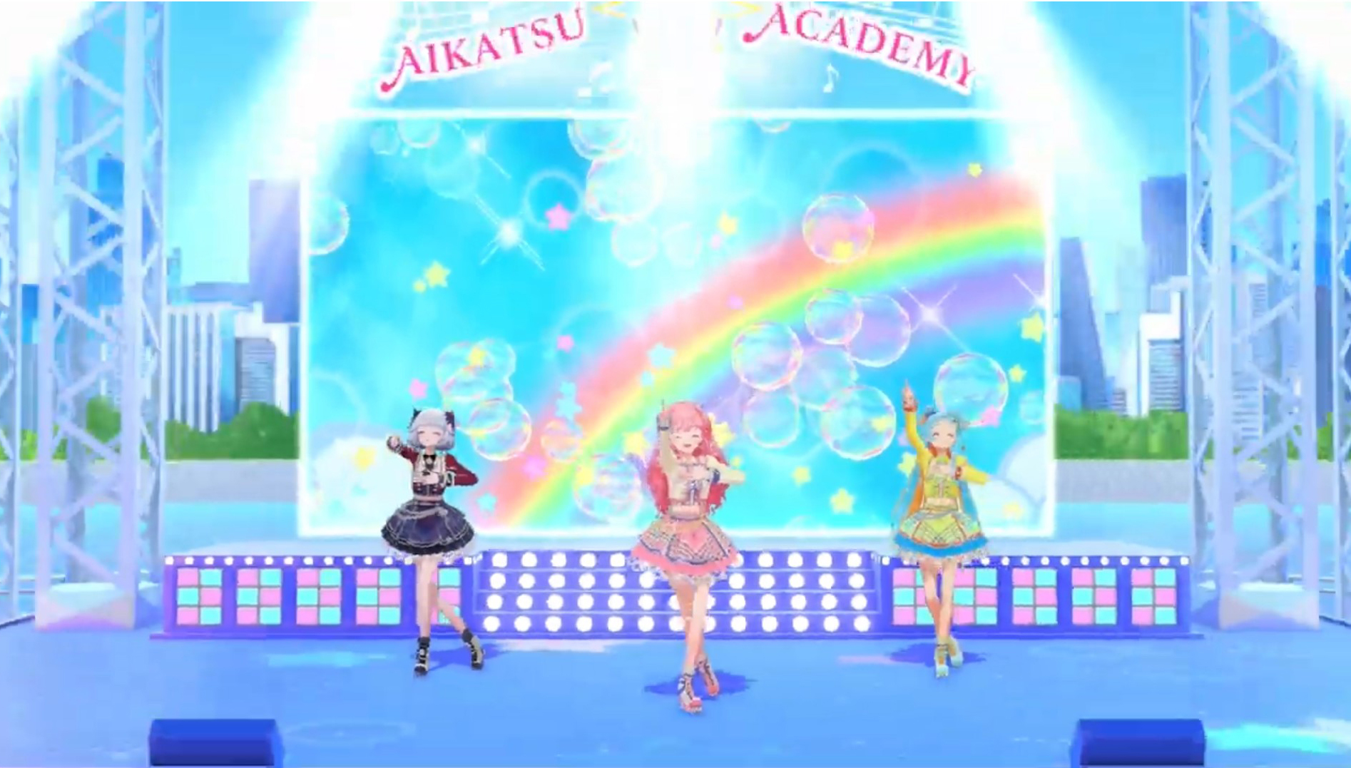 初ライブに挑んだ3人だったが……