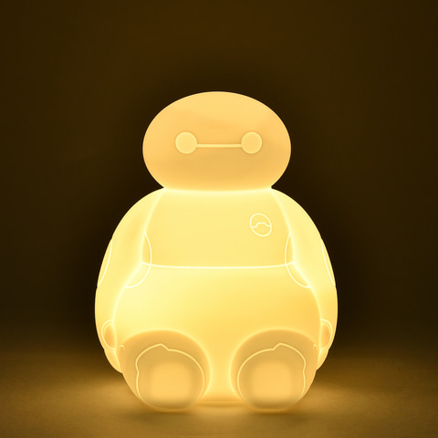 Disney - 【オンライン、店頭完売】ベイマックス＆モチ　NEW YEAR BEYMAX Disney - 【オンライン、店頭完売】ベイマックス＆モチ NEW YEAR