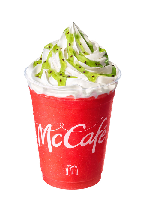 マクドナルド、夏にぴったりな「すいかフラッペ」と「ゴールデン