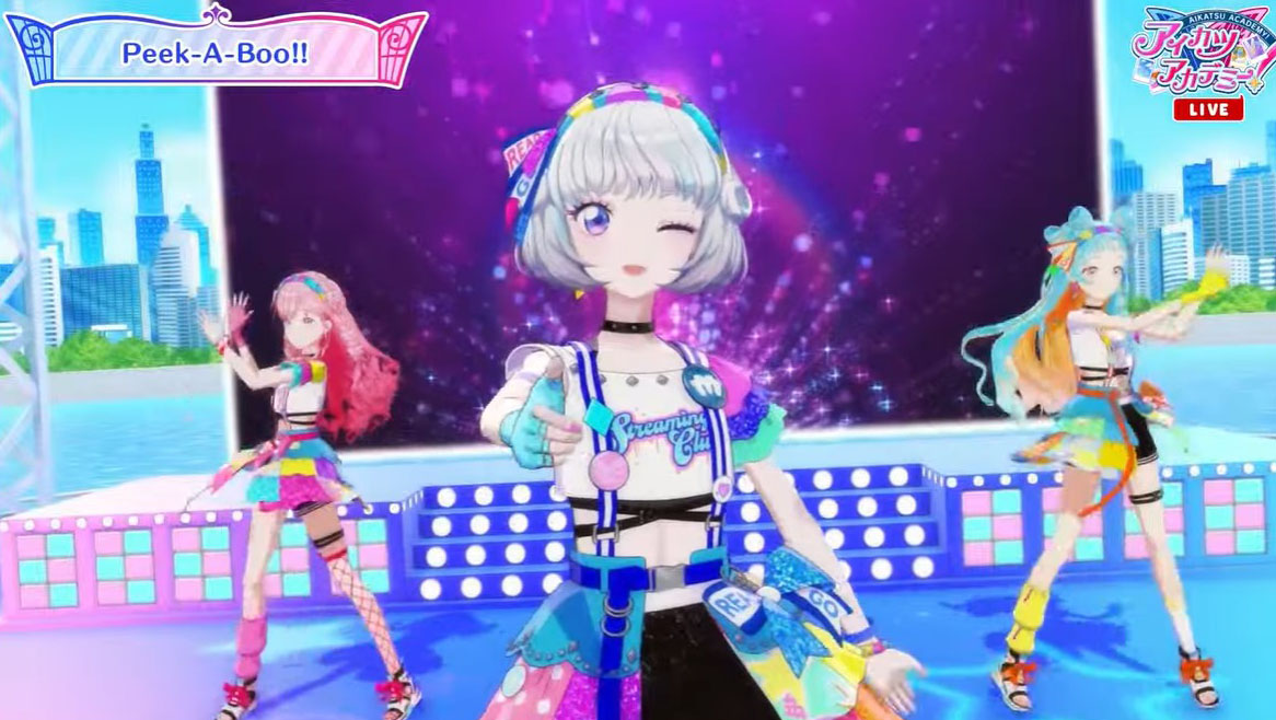 こちらはメエちゃんがセンター。これまでよりも低い声で歌い上げるちょっと落ち着いた雰囲気と隠された激しさのある曲だ