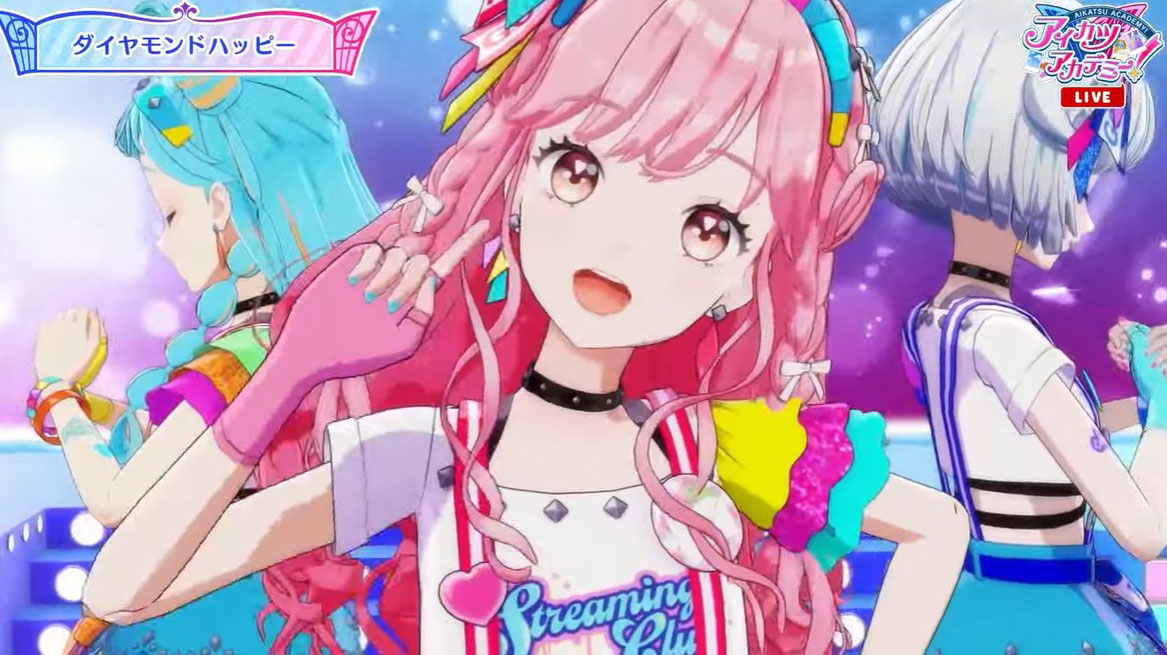 ファンおなじみの「ダイヤモンドハッピー」を3人がカバー