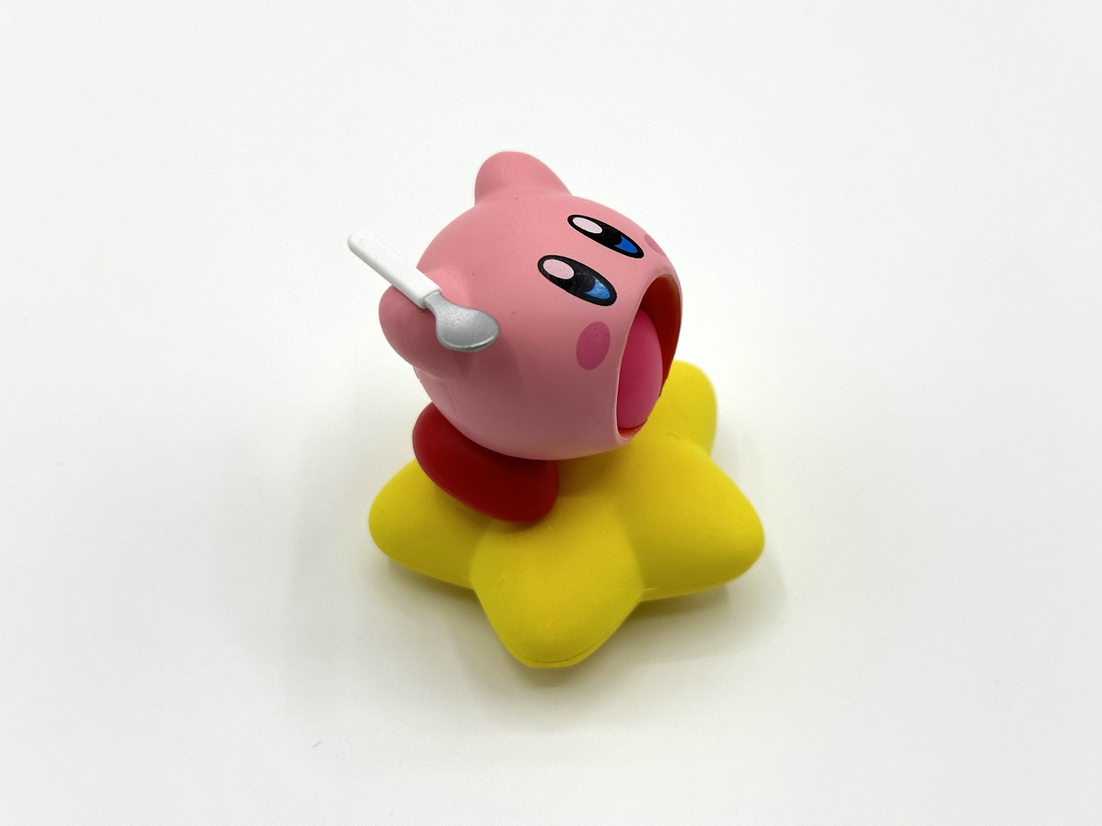 実際にコップのフチにかけてみた