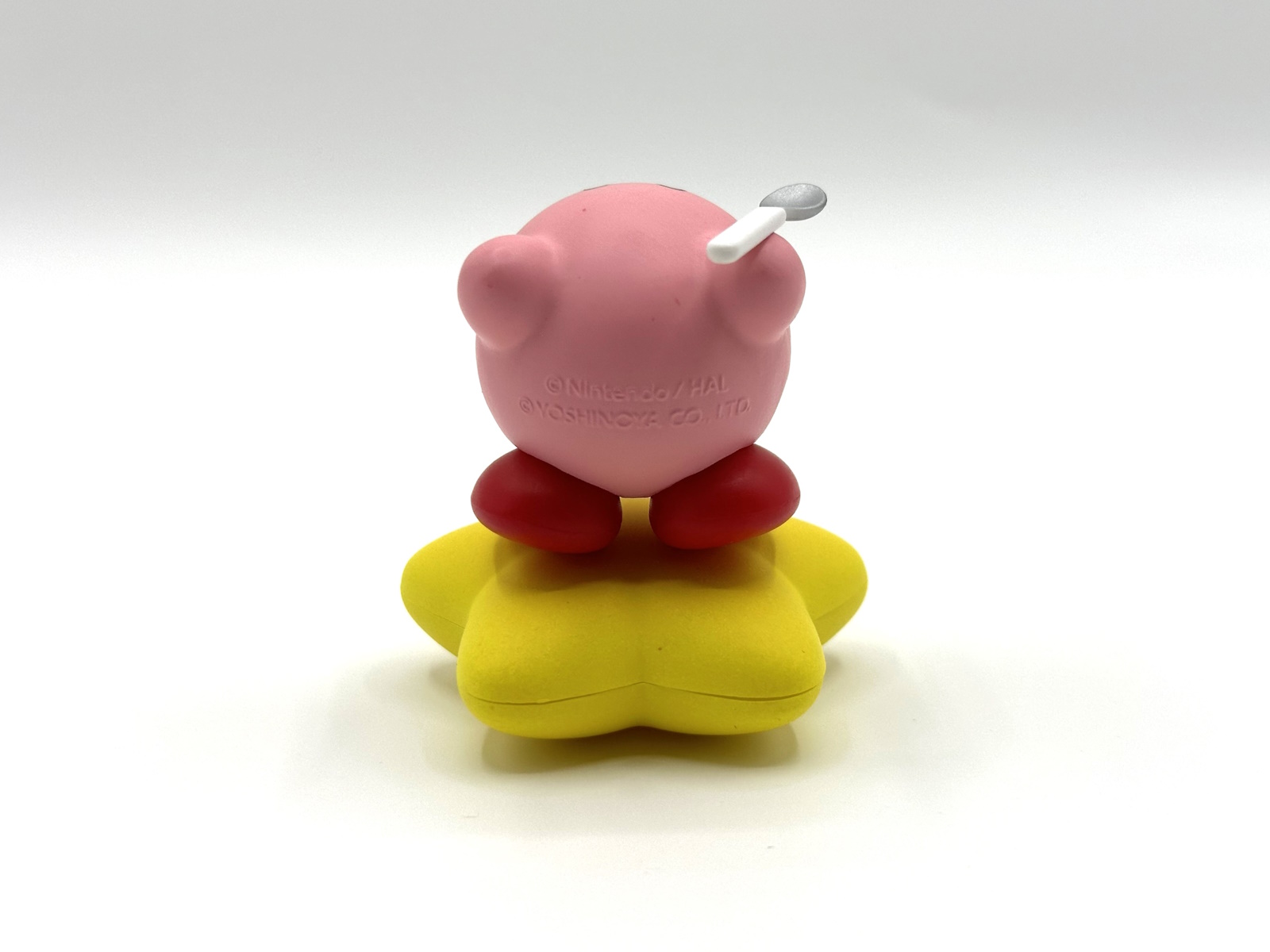 実際にコップのフチにかけてみた