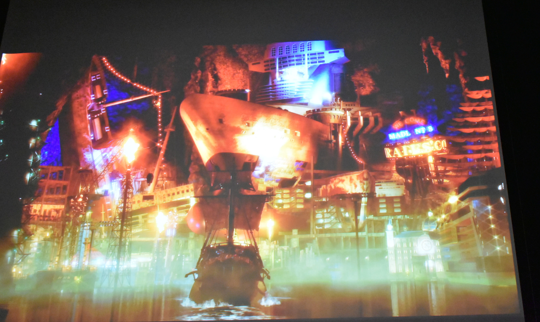 「ハワイ」に加えて、「リッチ島」、「マッドランティス」といったロケーションが発表された