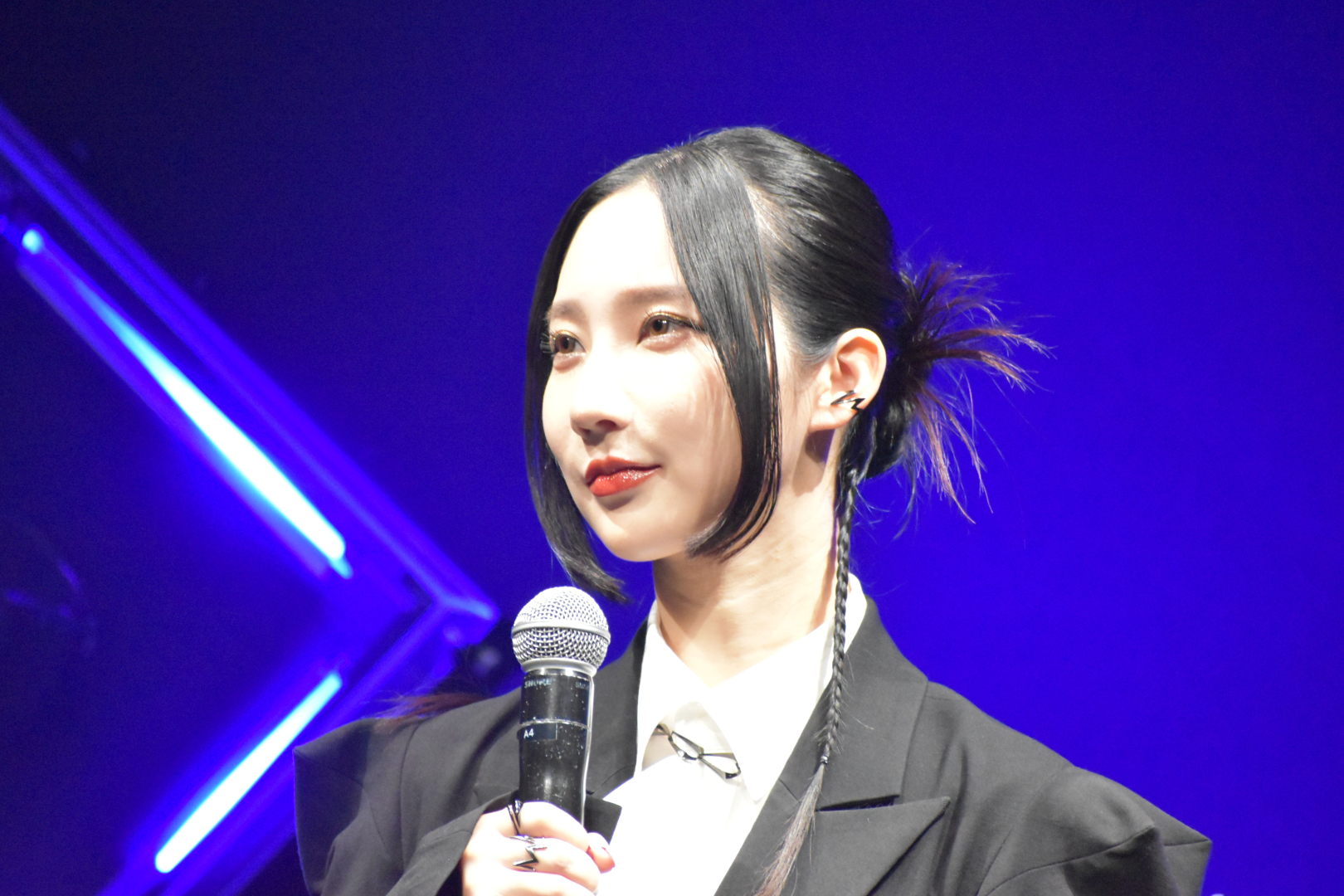 ファーストサマーウイカさん