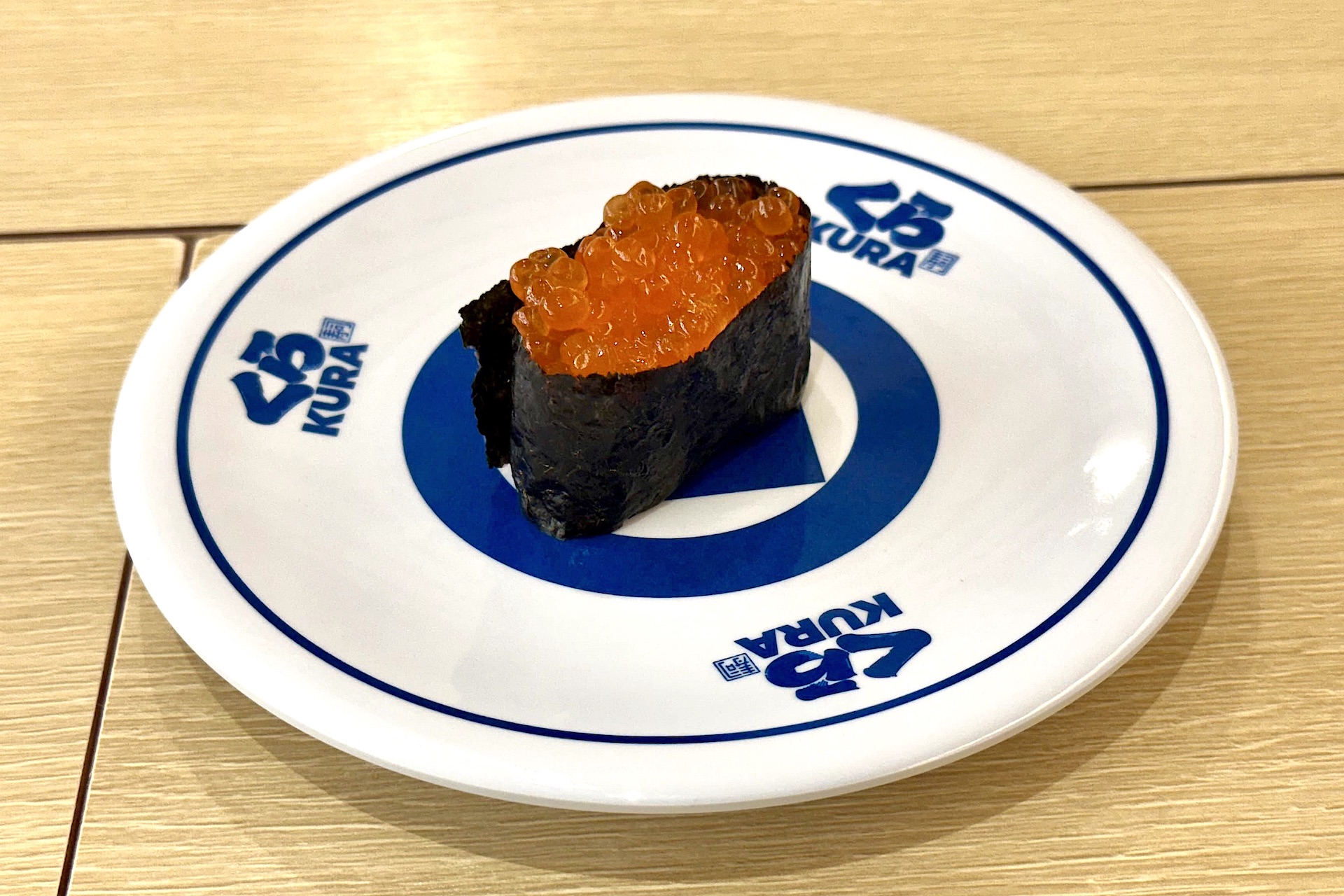 塩いくら（一貫） 190円 販売期間：12月27日〜2025年1月5日